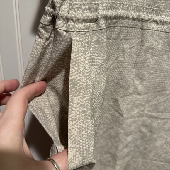 Athleta Zuma Printed Shirt Dress Cream Gray Plus Size 2X - Picture 5 of 9